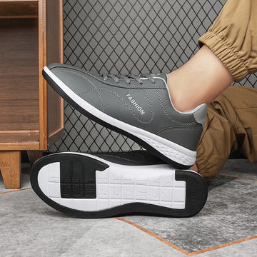 Men's Waterproof Leather Running Sneakers Non-Slip Spring Autumn Leisure Sports Shoes for Male Tennis Footwear